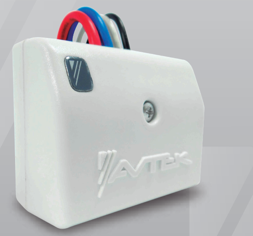 [PTI-1821] Protector de Voltaje para dispositivos de iluminación, 1800VA/W,15 A, 115 Joules, 120 VAC, 60 Hz. Con cables. Tiempo de espera 0,50 seg